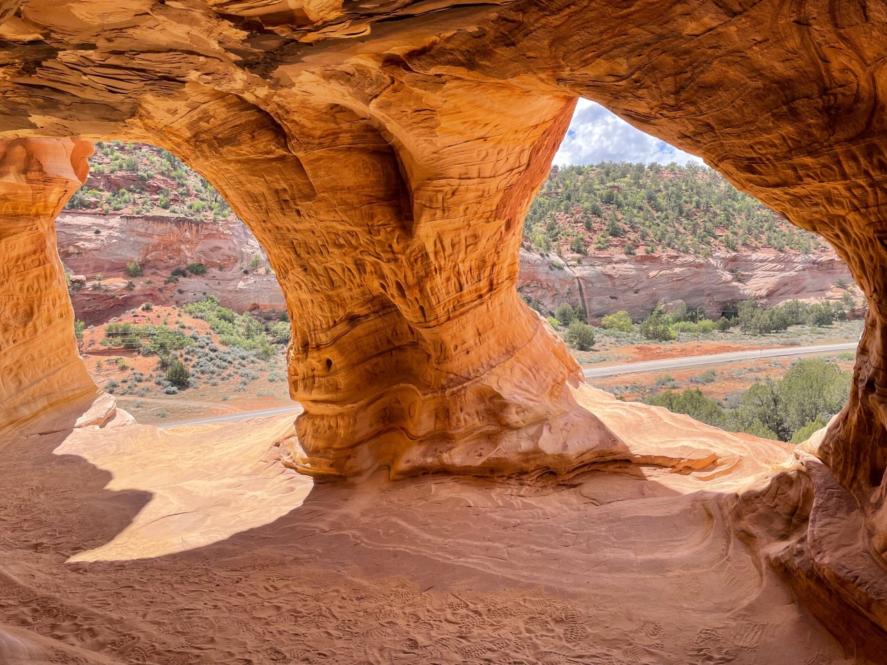 The Kanab Sand Caves, a cool stop on highway 89,&nbsp;Utah